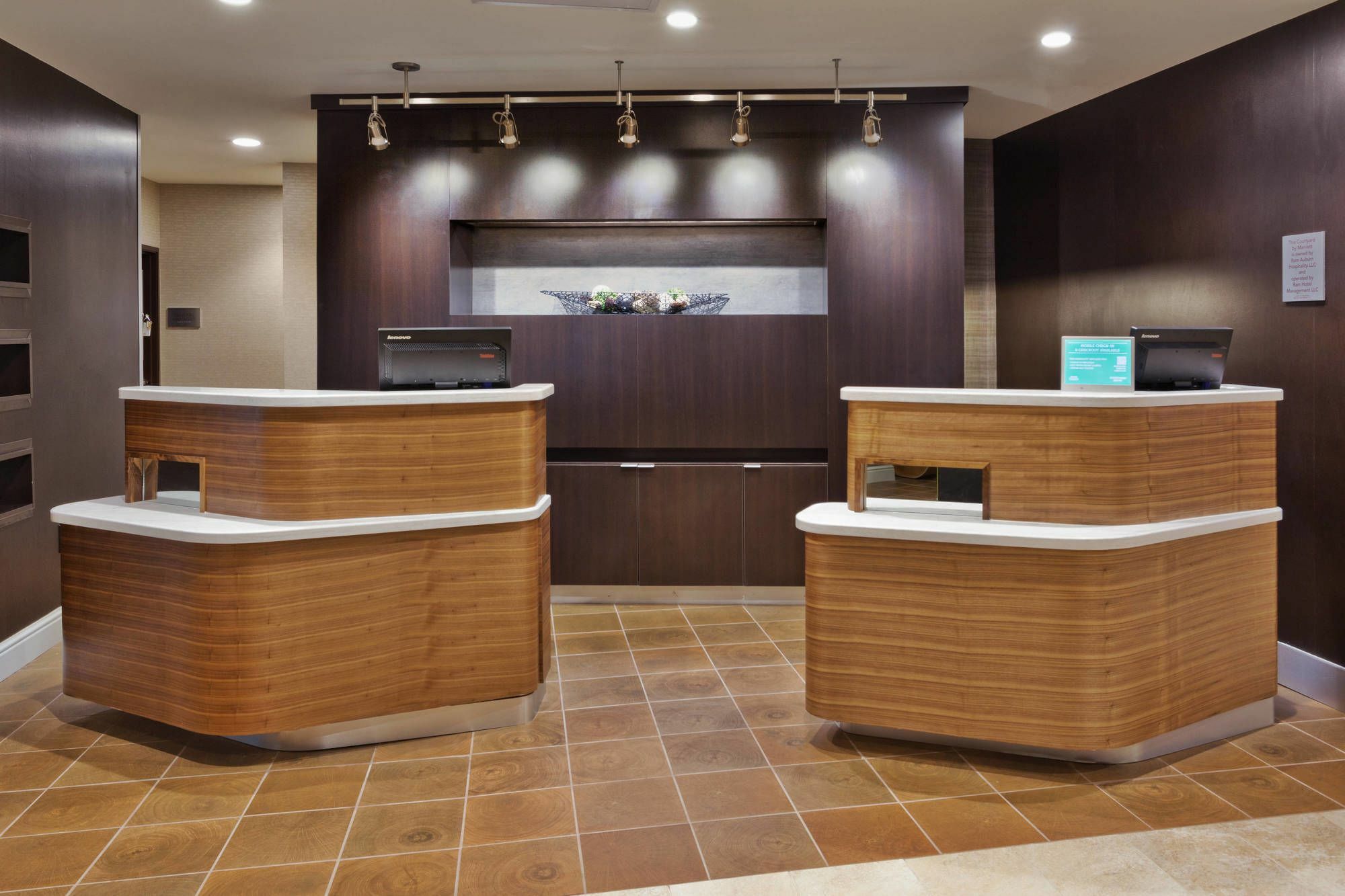 Hotel Courtyard By Marriott Albion Zewnętrze zdjęcie